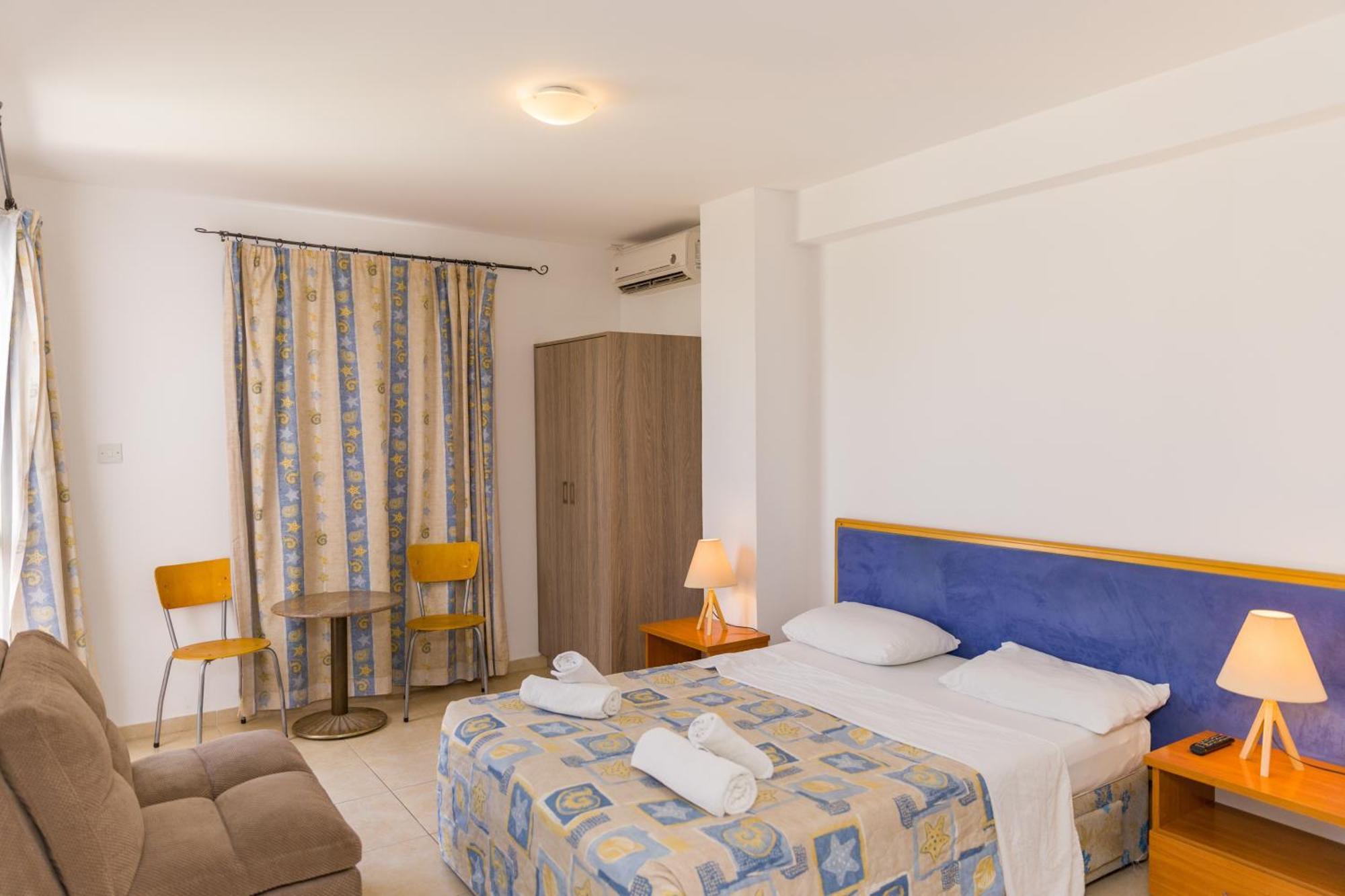 Alecos Hotel Apartments Pafos Exterior foto