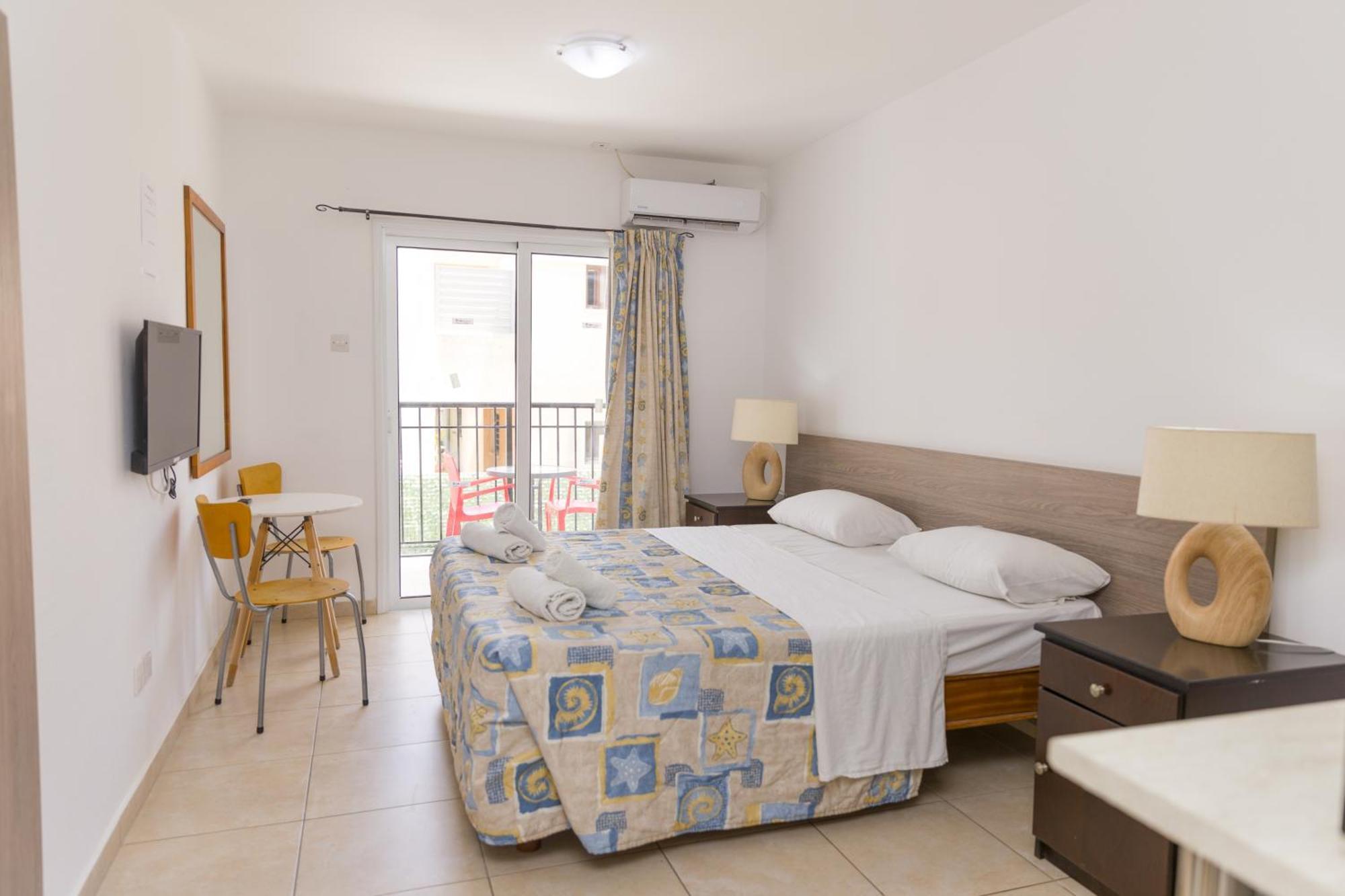 Alecos Hotel Apartments Pafos Exterior foto