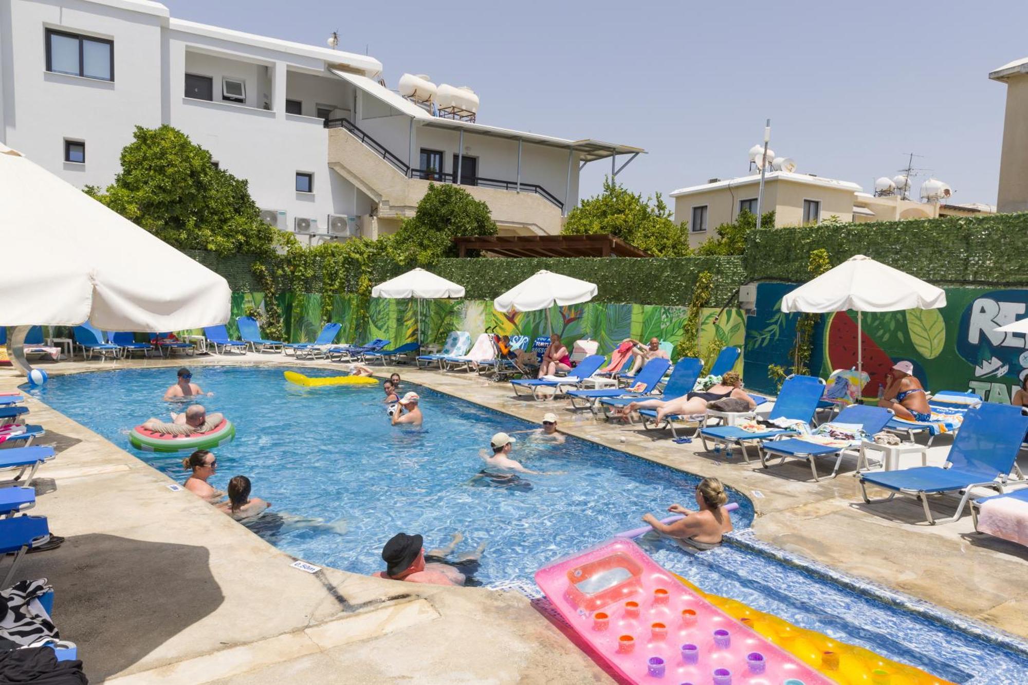 Alecos Hotel Apartments Pafos Exterior foto