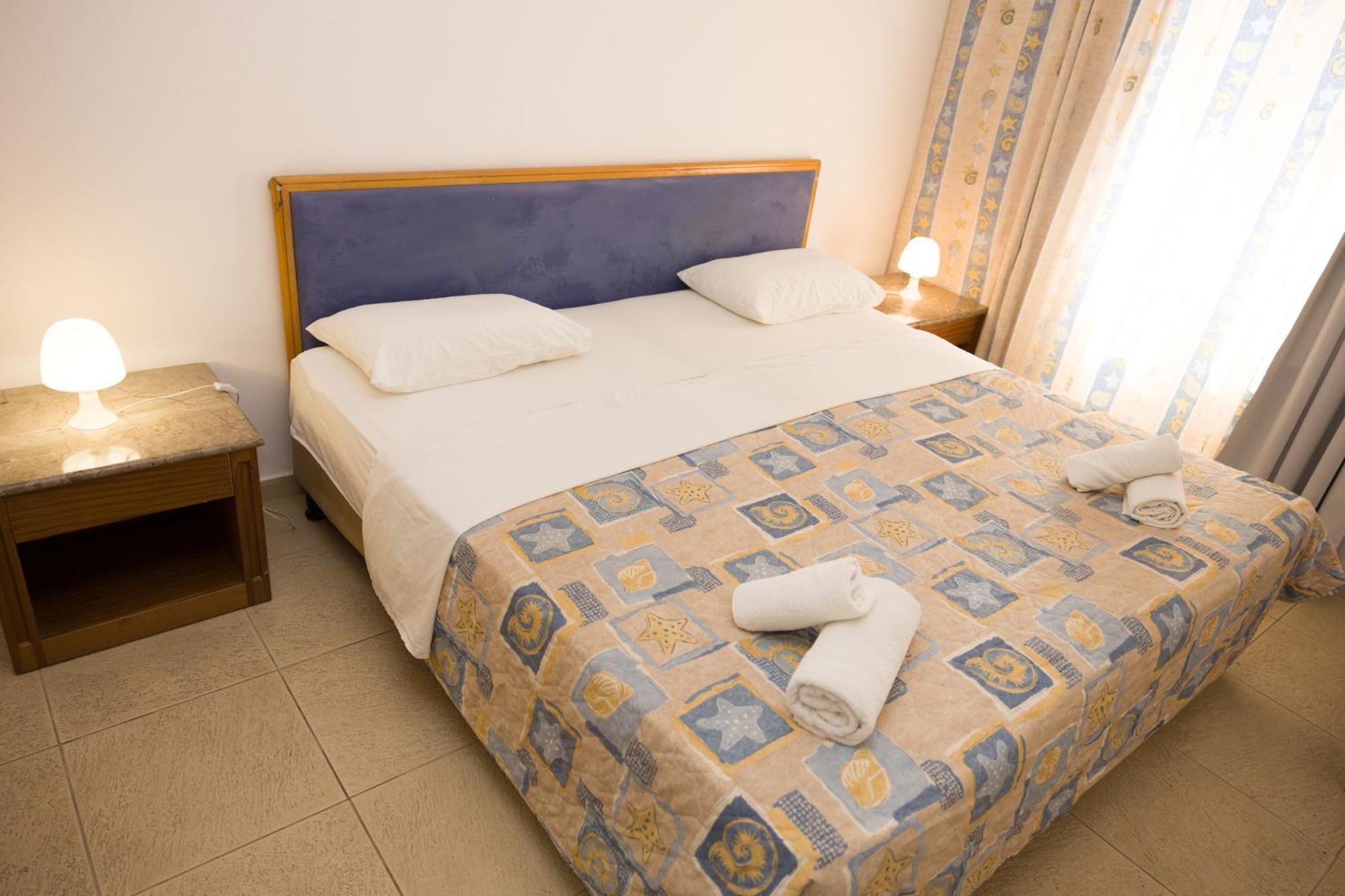 Alecos Hotel Apartments Pafos Exterior foto